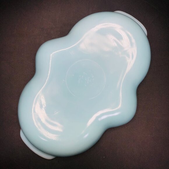 Vintage FIRE KING Delphite Blue Milk Glass Relish Divided Dish Serveware - Picture 6 of 12